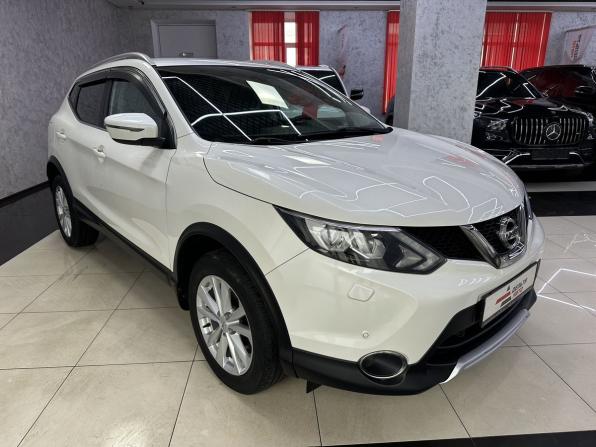 Nissan Qashqai II с пробегом 2018 года, цена 1 895 000 рублей, 87551 км, внедорожник, Автокод Объявления