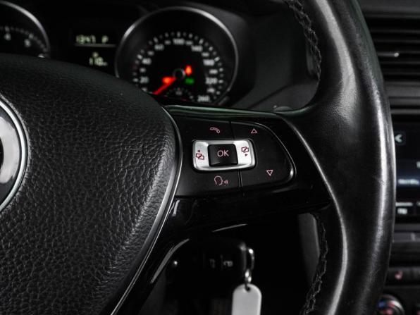 Volkswagen Jetta VI Рестайлинг с пробегом 2016 года, цена 1 275 000 рублей, 184341 км, седан, Автокод Объявления