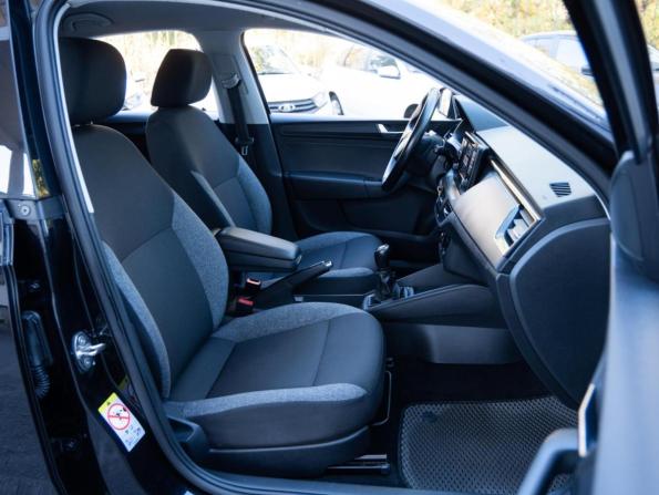 Skoda Rapid II с пробегом 2021 года, цена 1 585 000 рублей, 90128 км, лифтбек, Автокод Объявления