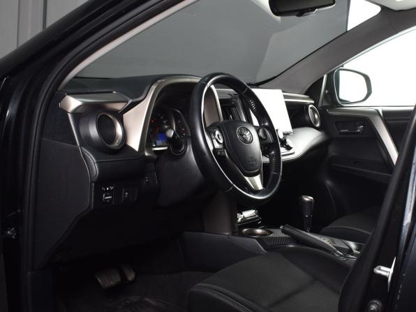 Toyota RAV4 IV (XA40) с пробегом 2014 года, цена 1 879 999 рублей, 188855 км, внедорожник, Автокод Объявления