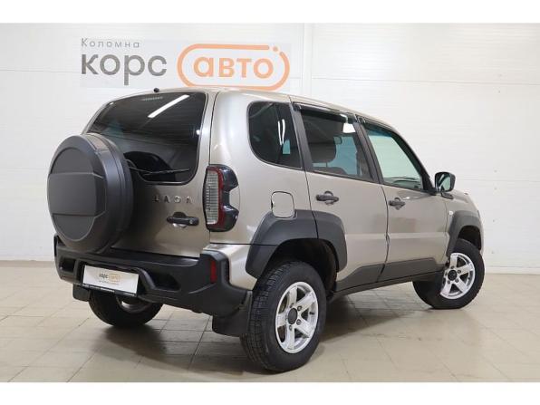 Lada (ВАЗ) Niva Travel I с пробегом 2021 года, цена 1 027 000 рублей, 60000 км, внедорожник, Автокод Объявления