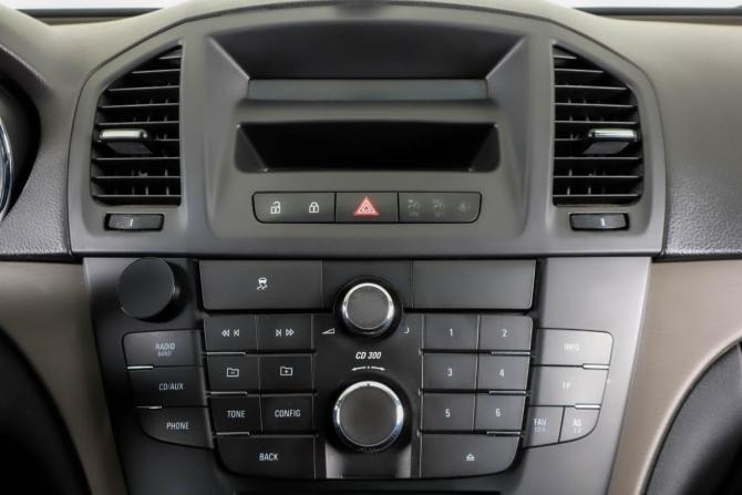 Opel Insignia I с пробегом 2013 года, цена 649 000 рублей, 234500 км, седан, Автокод Объявления