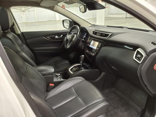 Nissan Qashqai II с пробегом 2016 года, цена 1 849 000 рублей, 90001 км, внедорожник, Автокод Объявления