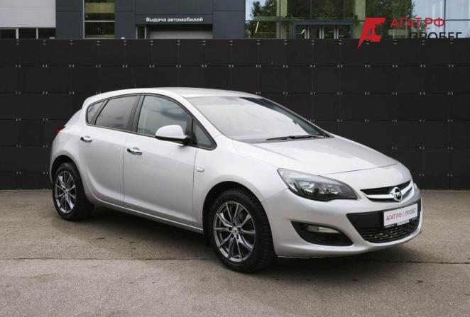Opel Astra J Рестайлинг с пробегом 2013 года, цена 730 000 рублей, 91400 км, универсал, Автокод Объявления