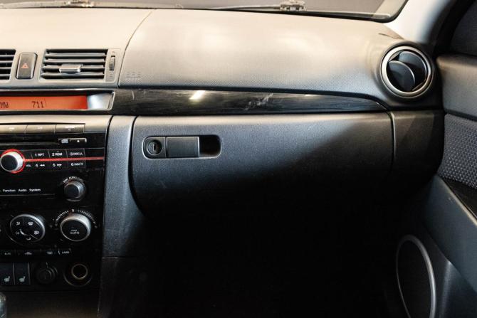 Mazda 3 I (BK) Рестайлинг с пробегом 2007 года, цена 590 000 рублей, 155810 км, седан, Автокод Объявления