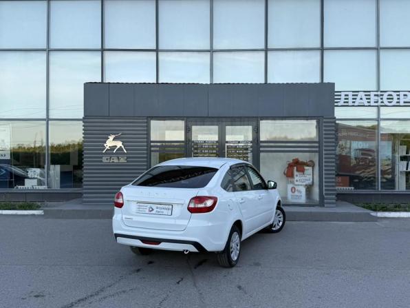 Lada (ВАЗ) Granta I Рестайлинг с пробегом 2024 года, цена 880 000 рублей, 48095 км, лифтбек, Автокод Объявления