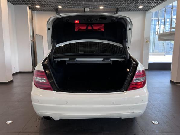 Mercedes-Benz C-Класс III (W204) Рестайлинг с пробегом 2011 года, цена 1 500 000 рублей, 142550 км, седан, Автокод Объявления