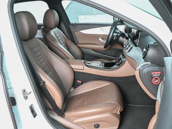 Mercedes-Benz E-Класс V (W213 S213 C238) Рестайлинг с пробегом 2021 года, цена 5 299 000 рублей, 50062 км, седан, Автокод Объявления