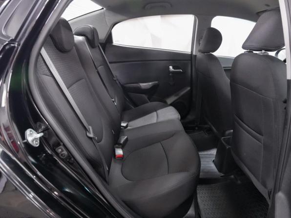 Kia Rio III Рестайлинг с пробегом 2016 года, цена 1 050 000 рублей, 144000 км, седан, Автокод Объявления