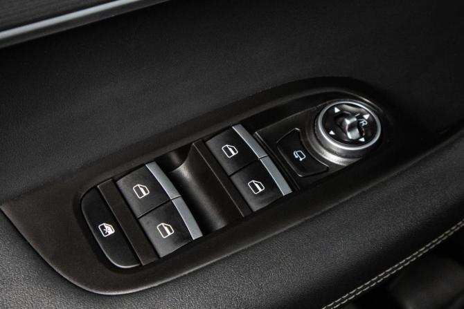 Chery Tiggo 7 Pro Max I с пробегом 2024 года, цена 2 099 000 рублей, 48000 км, внедорожник, Автокод Объявления