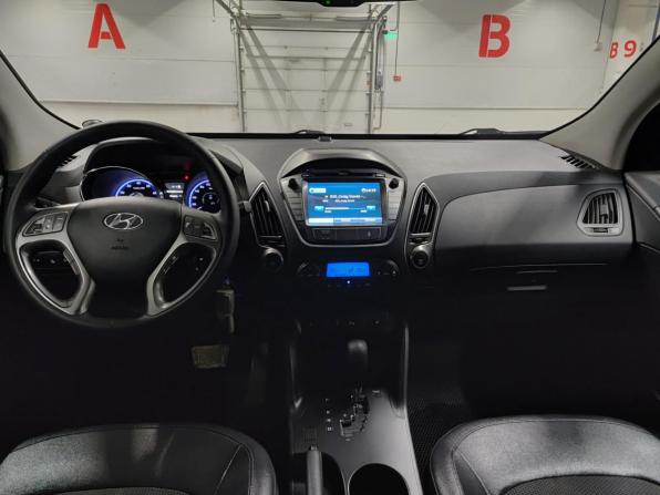 Hyundai ix35 I Рестайлинг с пробегом 2013 года, цена 1 190 000 рублей, 221640 км, внедорожник, Автокод Объявления