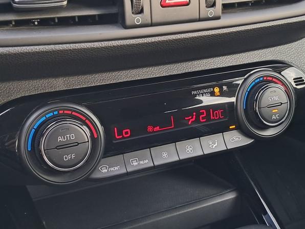 Kia Cerato IV Рестайлинг с пробегом 2021 года, цена 1 799 000 рублей, 73228 км, седан, Автокод Объявления