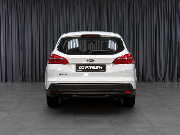Ford Focus III Рестайлинг с пробегом 2015 года, цена 929 000 рублей, 141866 км, универсал, Автокод Объявления