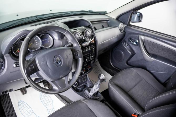 Renault Duster I Рестайлинг с пробегом 2015 года, цена 1 239 000 рублей, 176000 км, внедорожник, Автокод Объявления