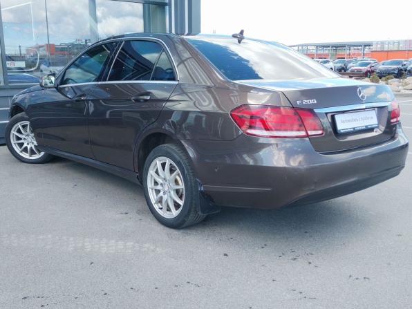 Mercedes-Benz E-Класс IV (W212 S212 C207) Рестайлинг с пробегом 2014 года, цена 1 570 000 рублей, 209000 км, седан, Автокод Объявления