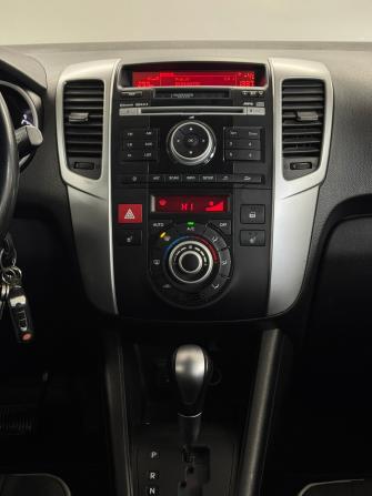 Kia Venga I с пробегом 2014 года, цена 955 000 рублей, 116818 км, минивэн, Автокод Объявления