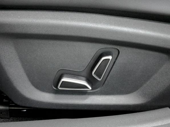Changan UNI-V I с пробегом 2023 года, цена 2 190 000 рублей, 24964 км, лифтбек, Автокод Объявления