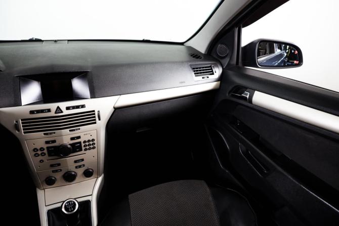 Opel Astra H Рестайлинг с пробегом 2008 года, цена 529 000 рублей, 198707 км, седан, Автокод Объявления