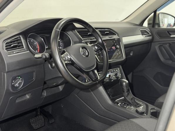 Volkswagen Tiguan II с пробегом 2020 года, цена 2 589 000 рублей, 123363 км, внедорожник, Автокод Объявления