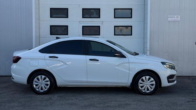 Lada (ВАЗ) Vesta I Рестайлинг (NG) с пробегом 2023 года, цена 1 275 300 рублей, 41594 км, седан, Автокод Объявления