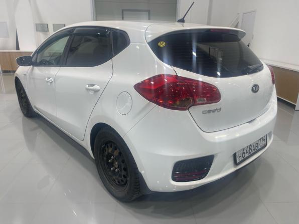 Kia Ceed II Рестайлинг с пробегом 2016 года, цена 1 299 000 рублей, 123000 км, хэтчбек, Автокод Объявления