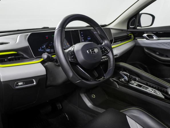 Geely Coolray I Рестайлинг с пробегом 2023 года, цена 2 099 000 рублей, 42601 км, внедорожник, Автокод Объявления