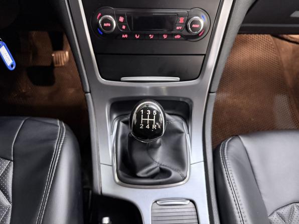 Ford Mondeo IV Рестайлинг с пробегом 2011 года, цена 741 000 рублей, 234659 км, седан, Автокод Объявления
