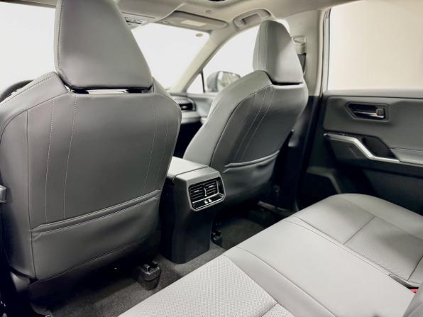 Toyota RAV4 VI (XA60) с пробегом 2025 года, цена 4 550 000 рублей, 23 км, внедорожник, Автокод Объявления