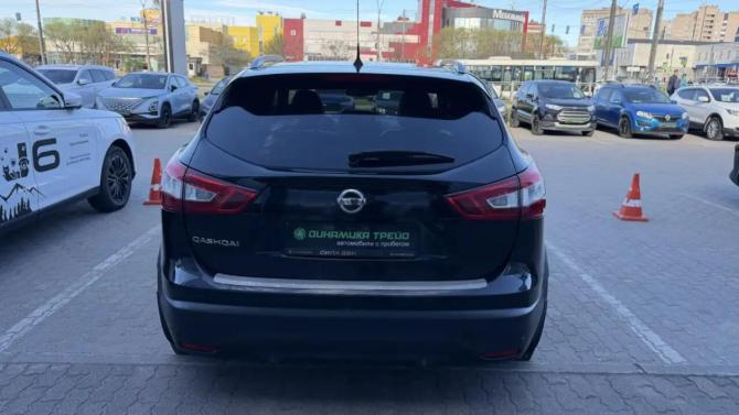 Nissan Qashqai II с пробегом 2015 года, цена 1 713 000 рублей, 121448 км, внедорожник, Автокод Объявления
