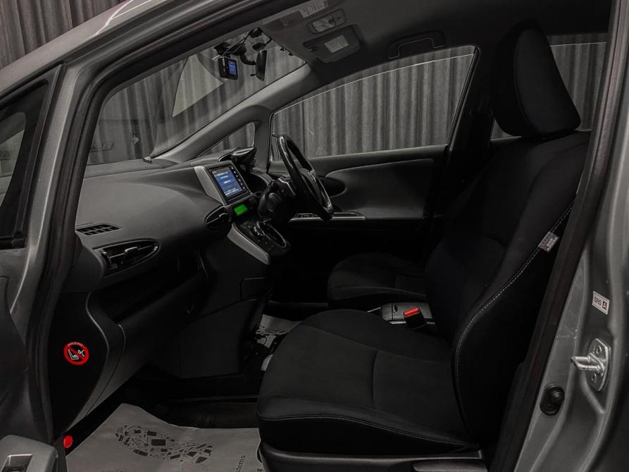 Toyota Wish II Красноярск  - изображение 12