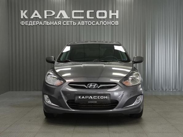 Hyundai Solaris I с пробегом 2012 года, цена 650 000 рублей, 155000 км, седан, Автокод Объявления