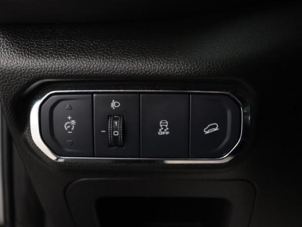 Haval Jolion I с пробегом 2021 года, цена 1 624 000 рублей, 132544 км, внедорожник, Автокод Объявления