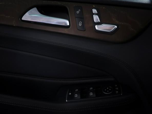 Mercedes-Benz GLE I (W166) с пробегом 2017 года, цена 3 019 500 рублей, 281902 км, внедорожник, Автокод Объявления