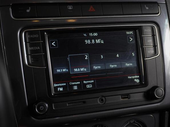 Volkswagen Polo V Рестайлинг с пробегом 2019 года, цена 1 169 000 рублей, 143122 км, седан, Автокод Объявления