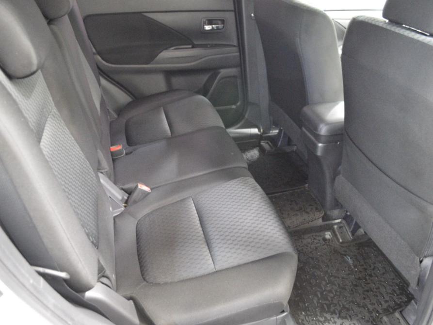 Mitsubishi Outlander III Рестайлинг 2 Санкт-Петербург  - изображение 13