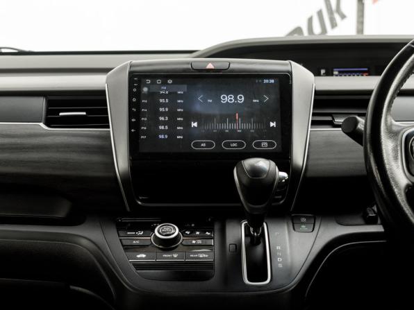 Honda Freed II с пробегом 2016 года, цена 1 450 000 рублей, 161326 км, компактвэн, Автокод Объявления