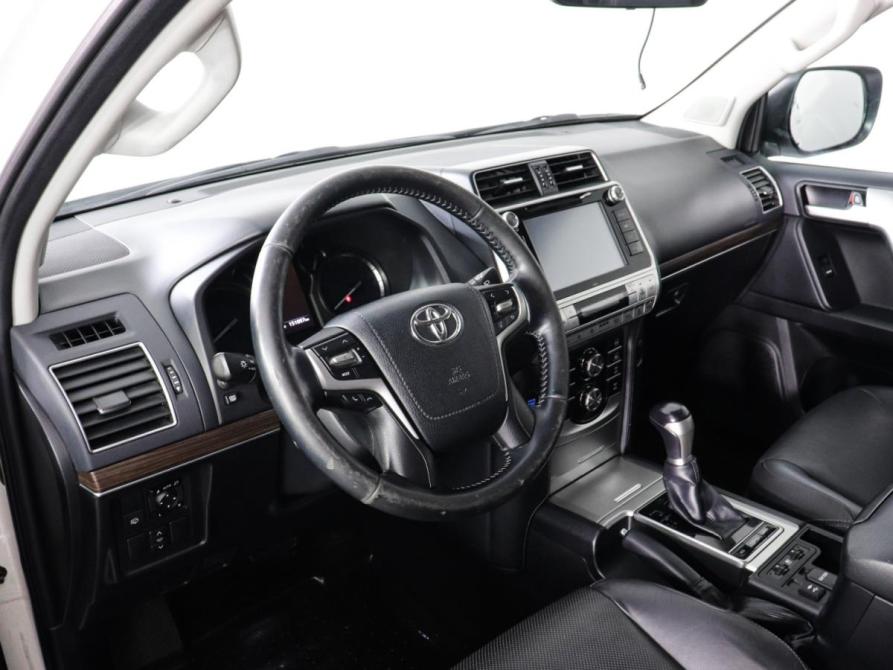 Toyota Land Cruiser Prado 150 Series Рестайлинг 2 Химки  - изображение 10