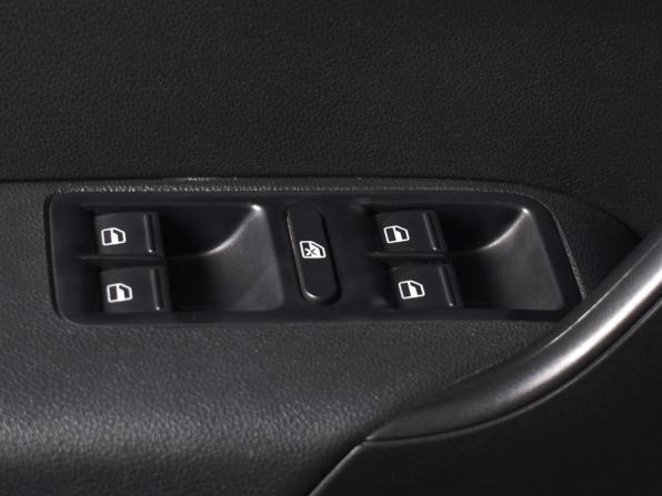Volkswagen Polo V Рестайлинг с пробегом 2020 года, цена 1 159 995 рублей, 99562 км, седан, Автокод Объявления