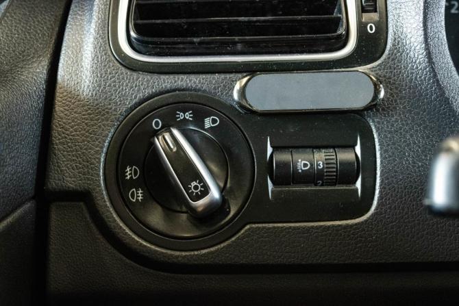 Volkswagen Polo V с пробегом 2013 года, цена 700 000 рублей, 198076 км, седан, Автокод Объявления