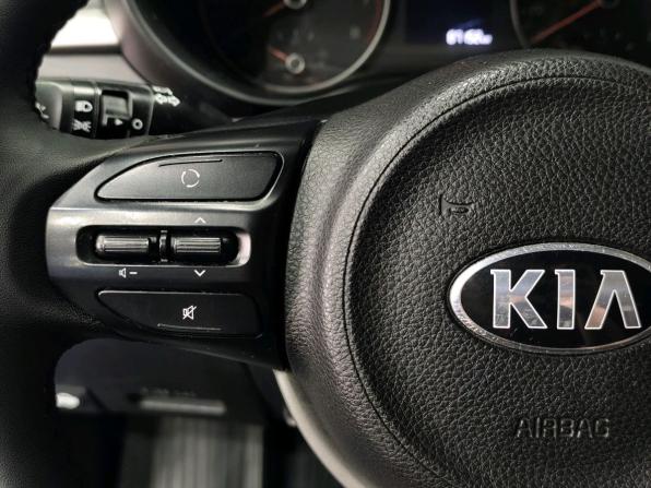 Kia Rio IV с пробегом 2018 года, цена 1 299 000 рублей, 87152 км, хэтчбек, Автокод Объявления