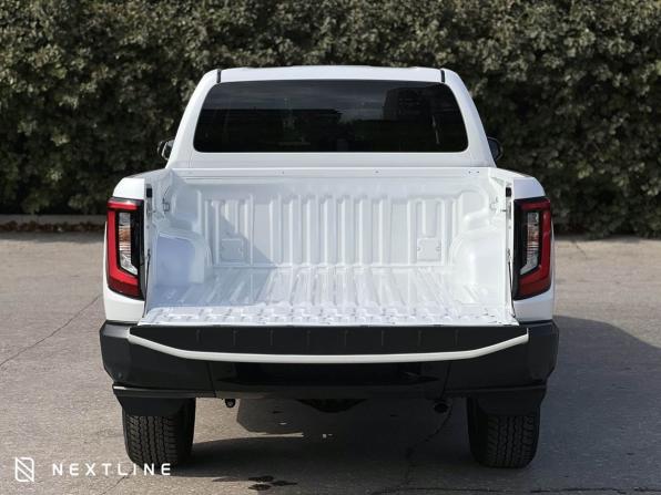 Новый Toyota Hilux IX 2026 года, цена 8 490 000 рублей, offers.body_type.unknown, Автокод Объявления