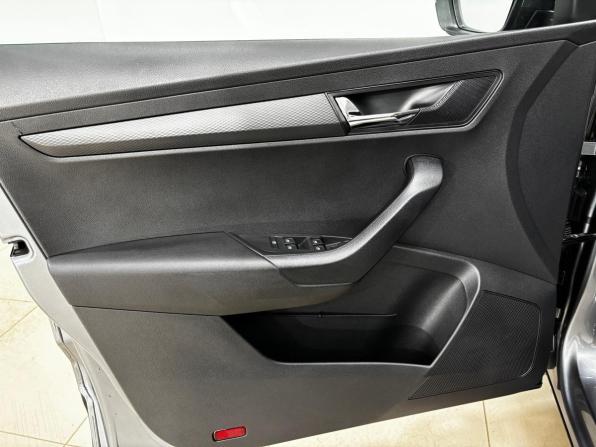 Skoda Karoq I с пробегом 2020 года, цена 2 250 000 рублей, 108098 км, внедорожник, Автокод Объявления