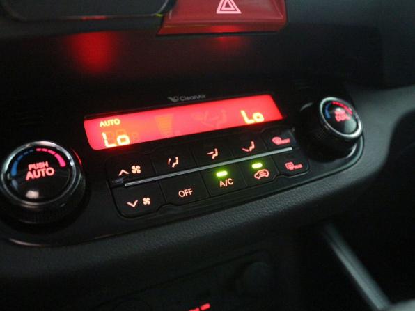 Kia Sportage III с пробегом 2010 года, цена 1 130 000 рублей, 242582 км, внедорожник, Автокод Объявления