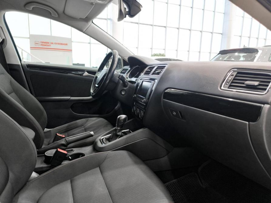 Volkswagen Jetta VI Рестайлинг Казань  - изображение 13