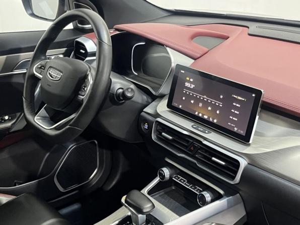 Geely Coolray I с пробегом 2023 года, цена 1 767 600 рублей, 53771 км, внедорожник, Автокод Объявления