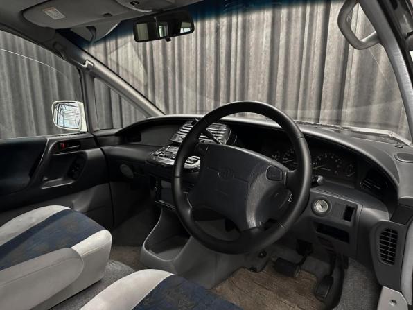 Toyota Estima I с пробегом 1999 года, цена 699 000 рублей, 300000 км, минивэн, Автокод Объявления
