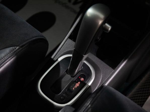Nissan Tiida I Рестайлинг с пробегом 2011 года, цена 899 500 рублей, 72761 км, хэтчбек, Автокод Объявления