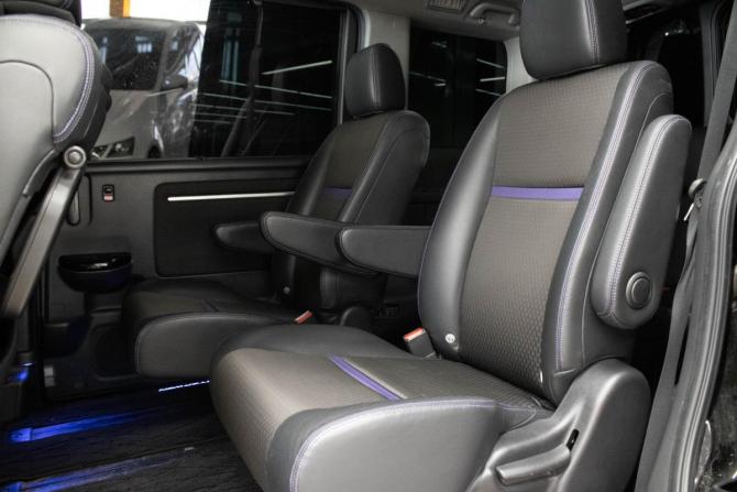 Honda Stepwgn V Рестайлинг с пробегом 2019 года, цена 3 049 000 рублей, 64408 км, минивэн, Автокод Объявления