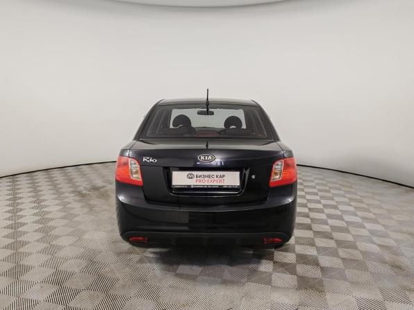 Kia Rio II Рестайлинг с пробегом 2010 года, цена 535 000 рублей, 208805 км, седан, Автокод Объявления