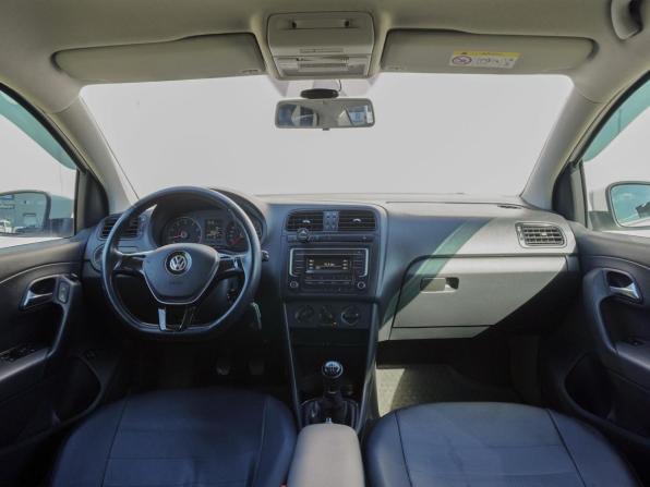Volkswagen Polo V Рестайлинг с пробегом 2017 года, цена 1 099 000 рублей, 89592 км, седан, Автокод Объявления